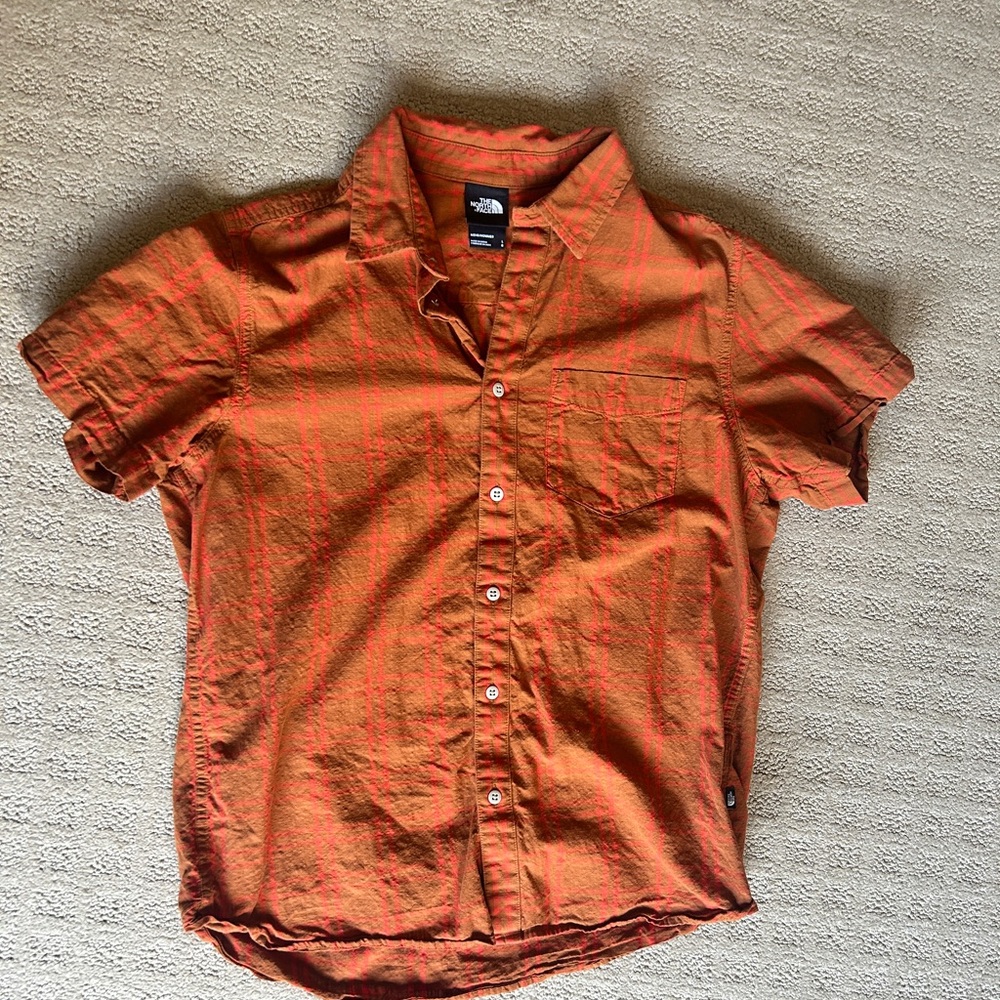 The North Face Men’s Shirt, Short Sleeve, Size L